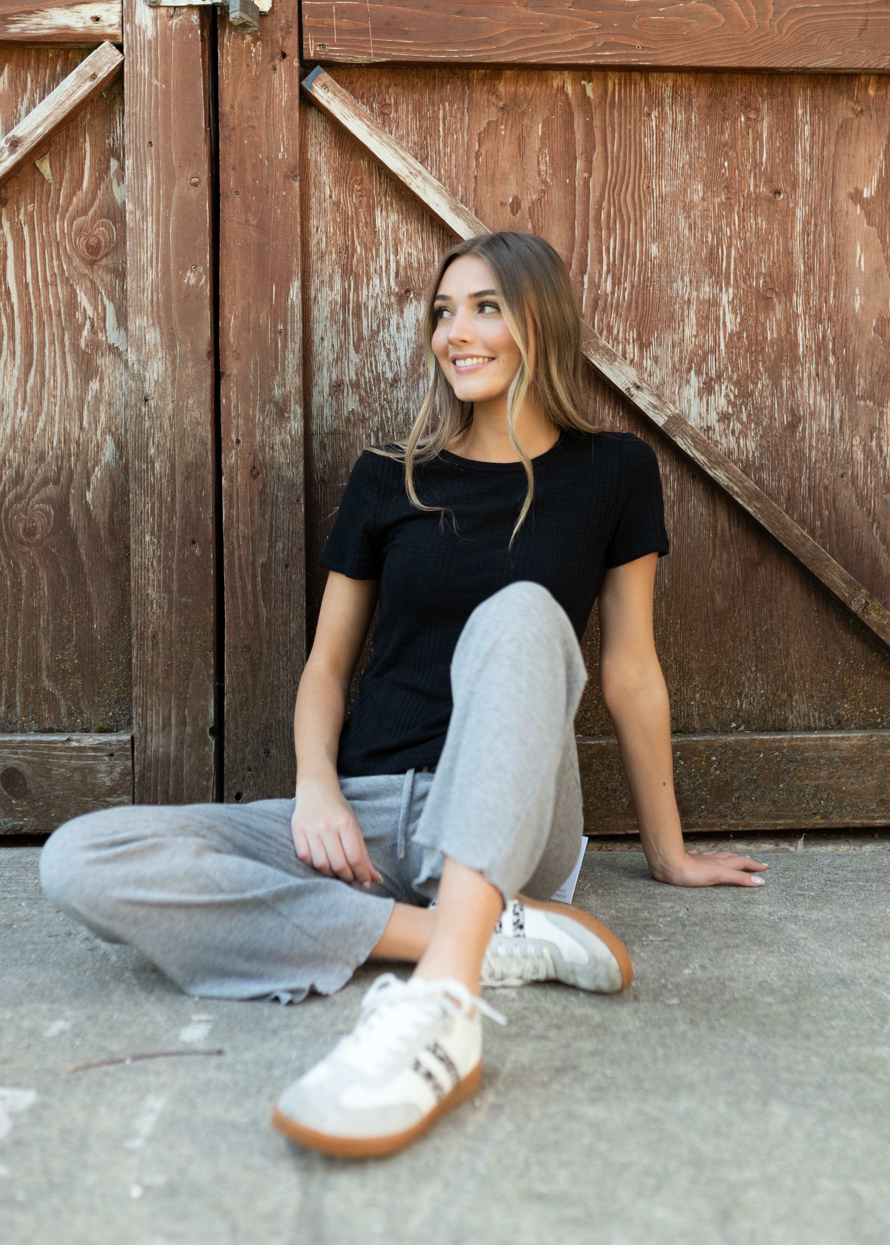 Anabella Black Ribbed Top