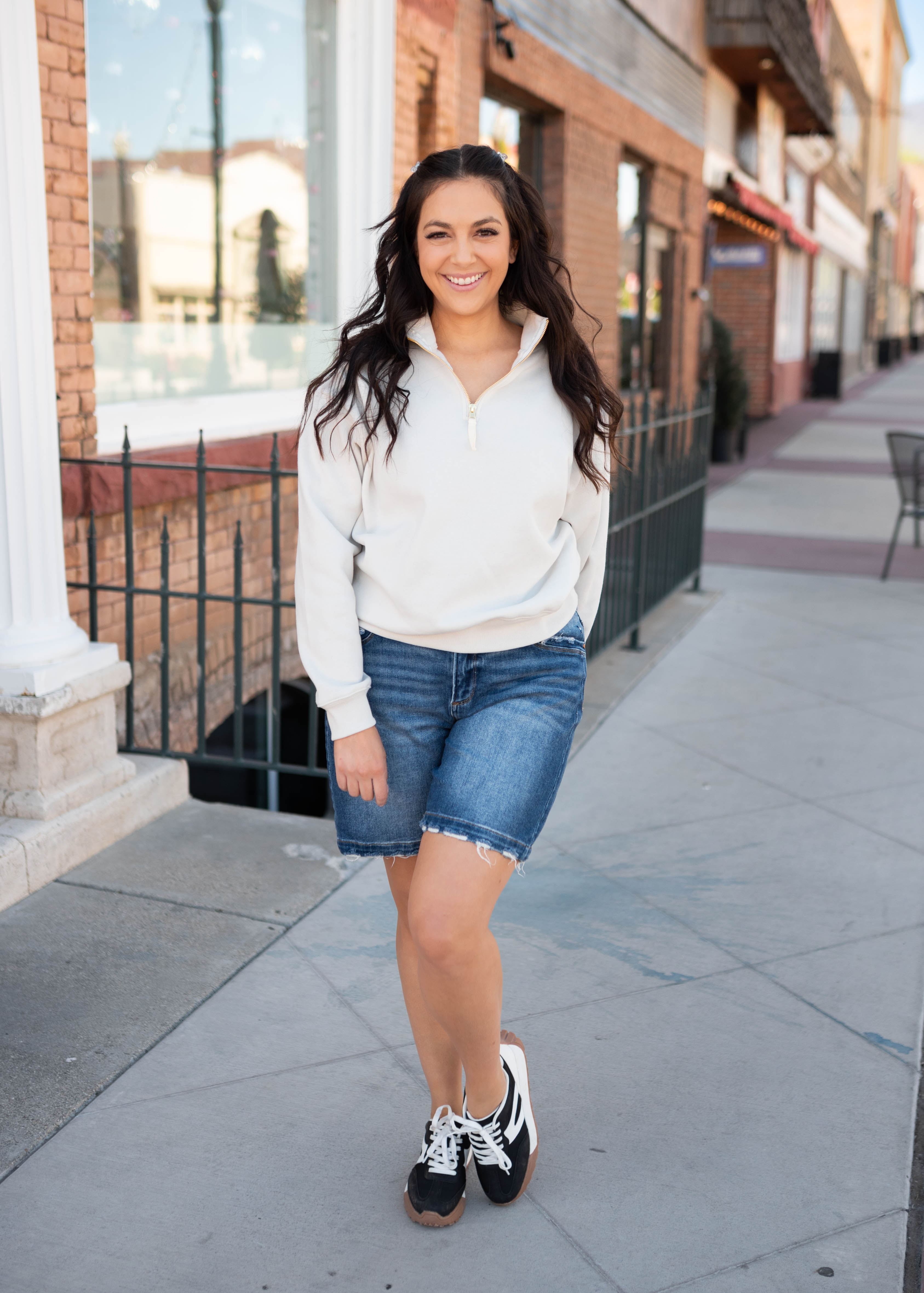 Eva Ivory Quarter Zip Sweatshirt