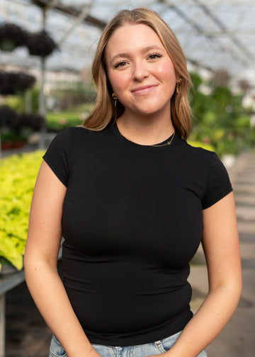 Gabriela Black Tee