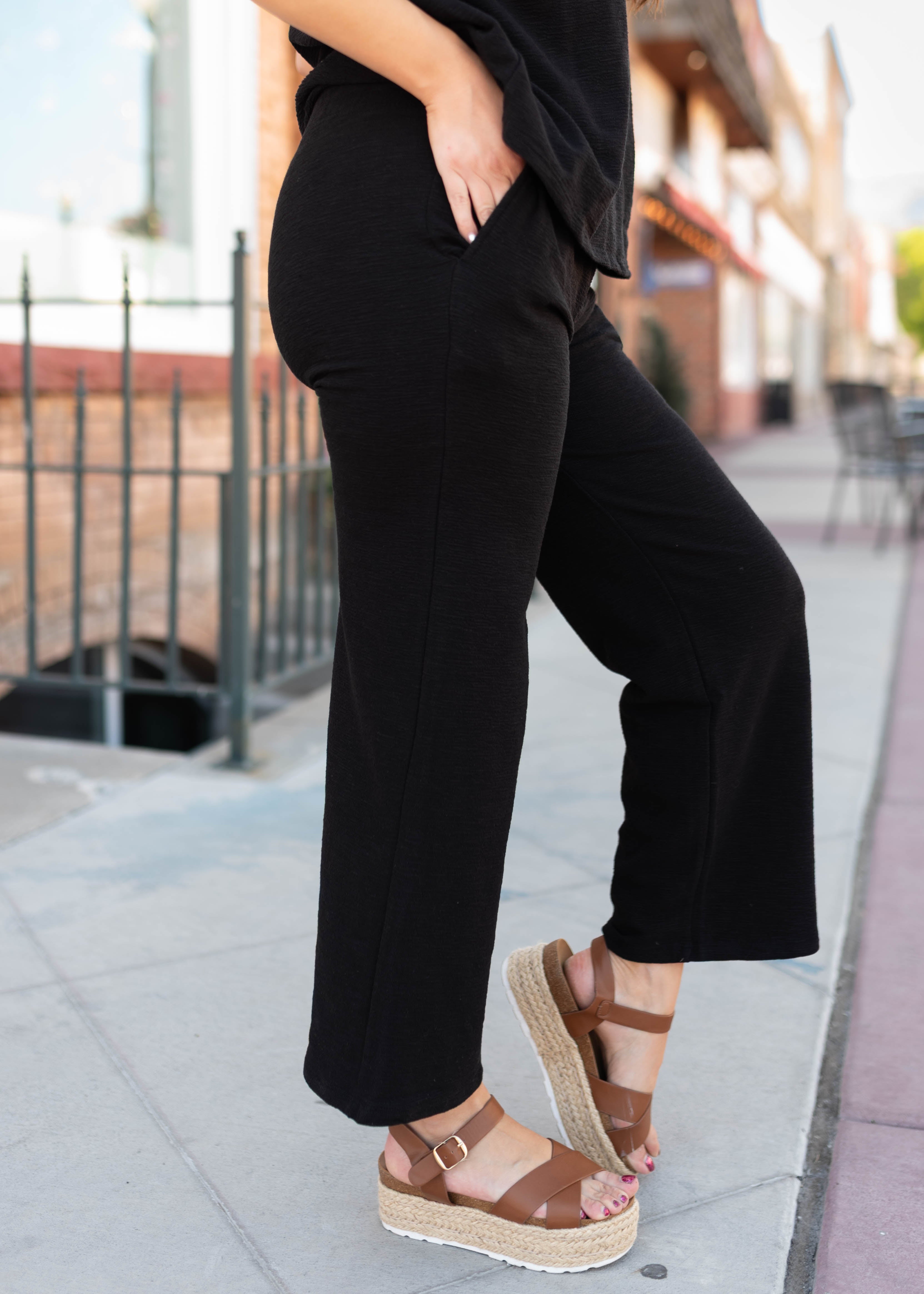 Gracie Black Lounge Set