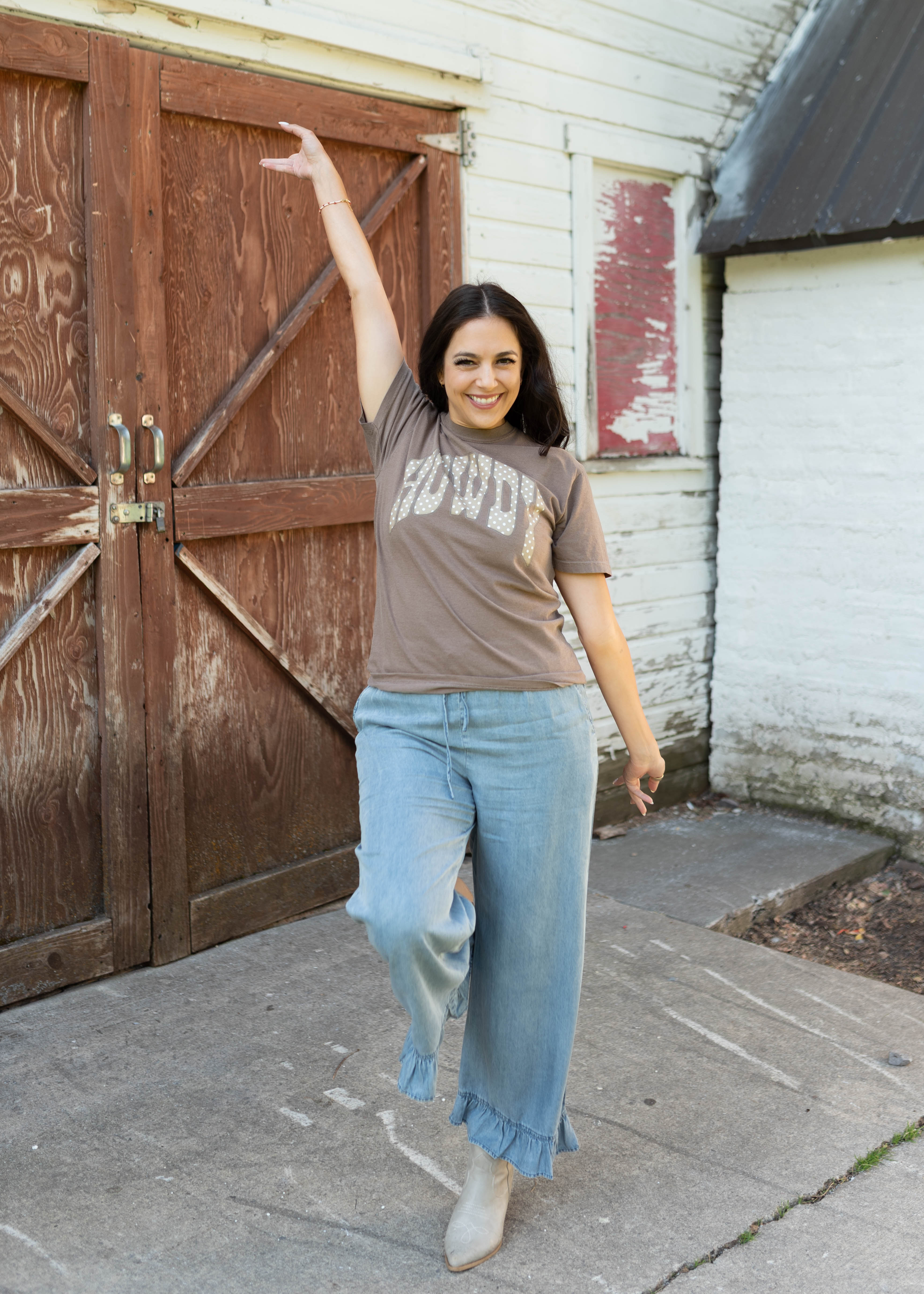 Howdy Brown Graphic Tee