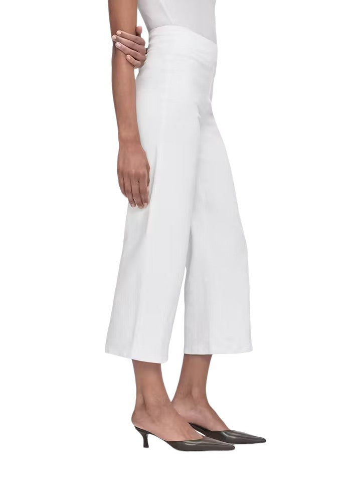 Jetset Wide Crop - White