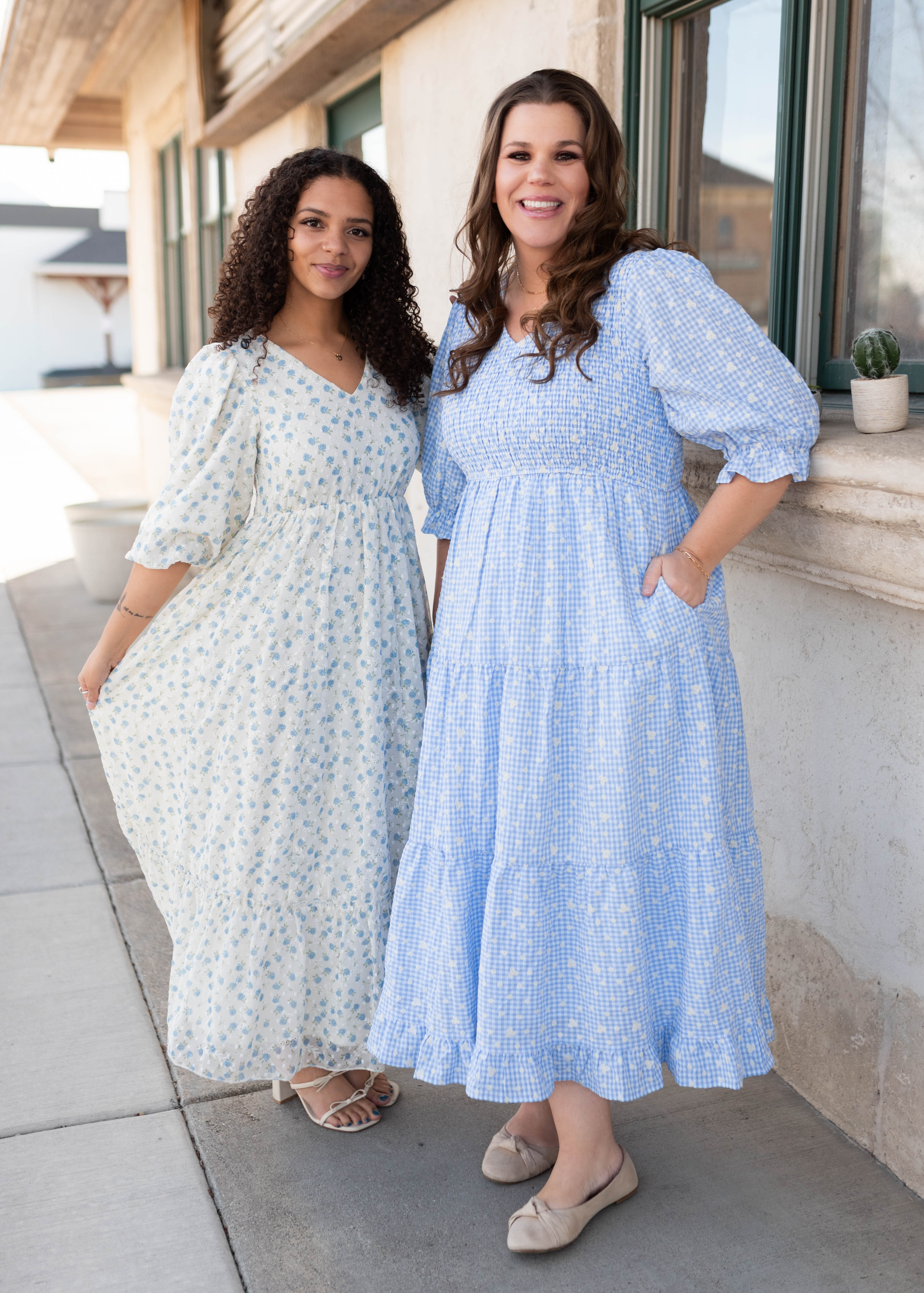 Kaitlyn Ivory Blue Floral Dress