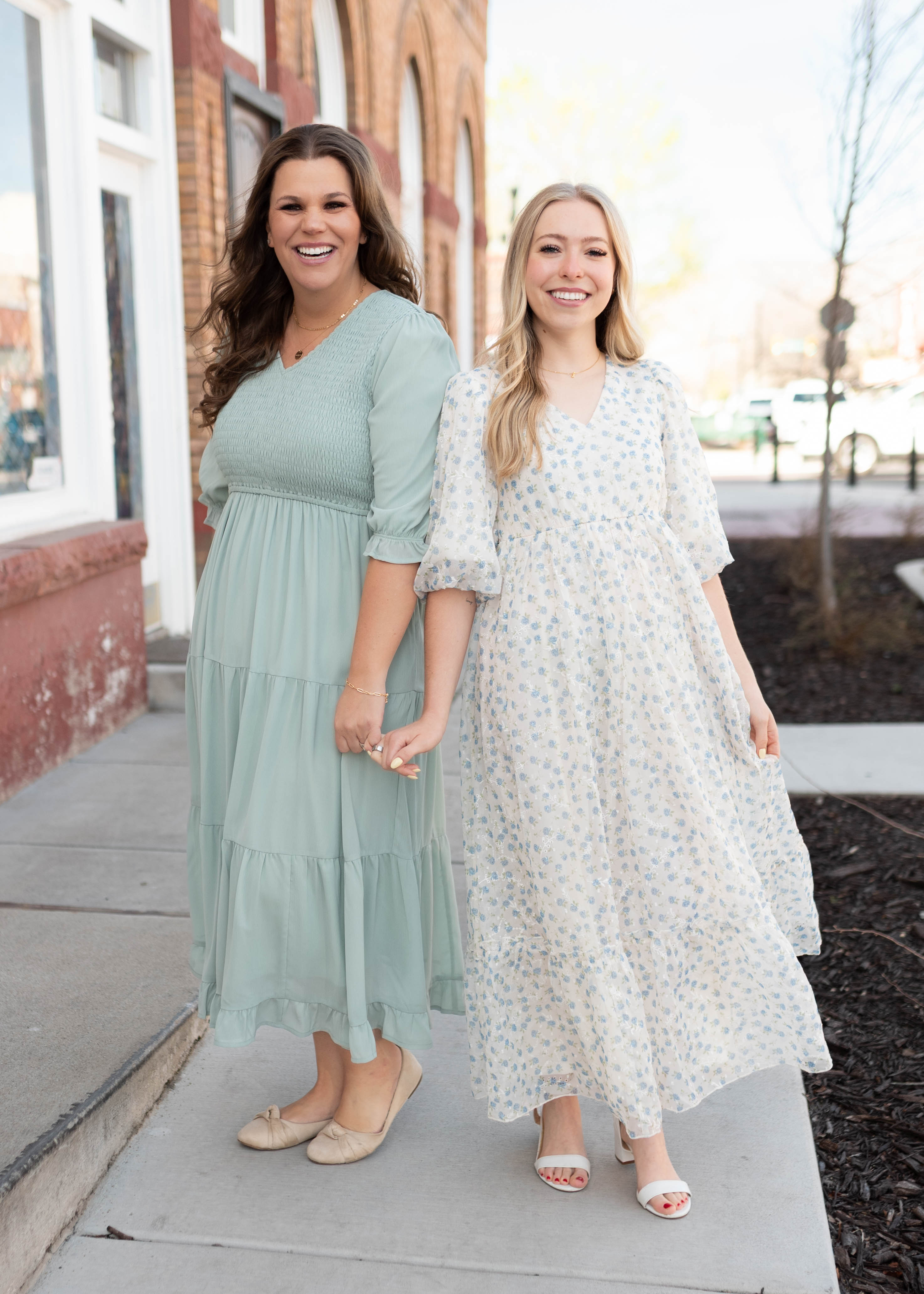 Kaitlyn Ivory Blue Floral Dress