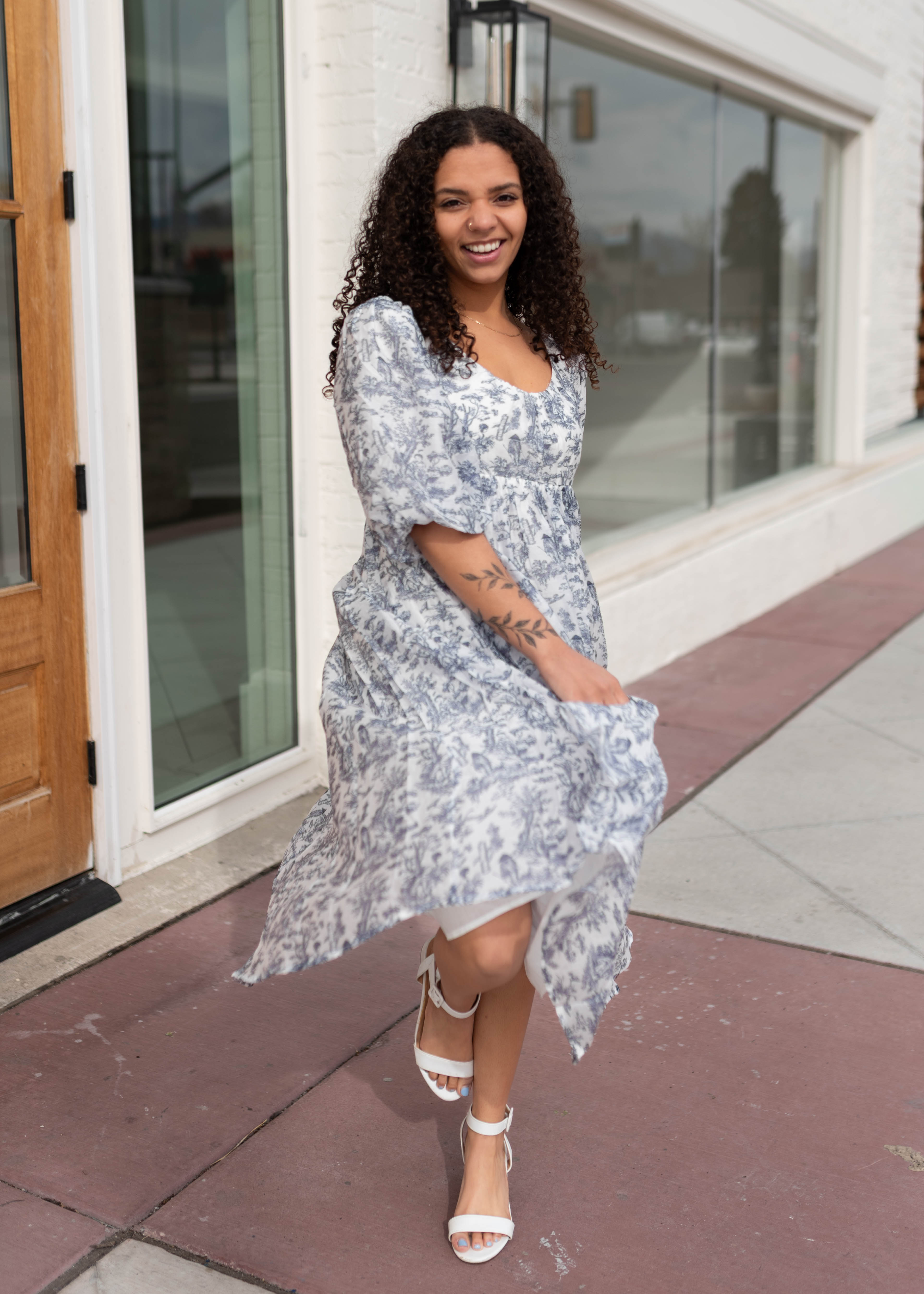 Kelly White & Blue Patterned Dress