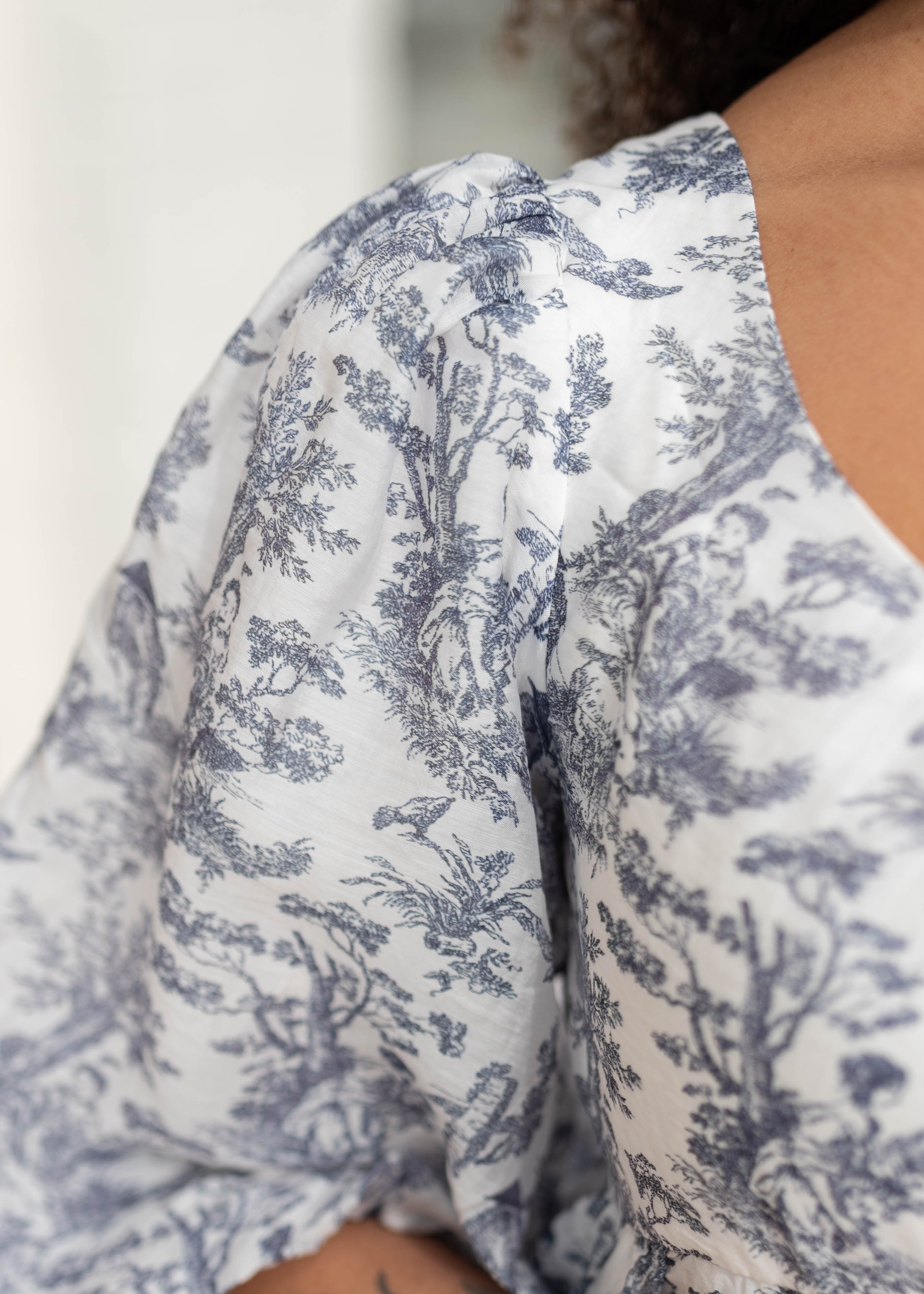 Kelly White & Blue Patterned Dress