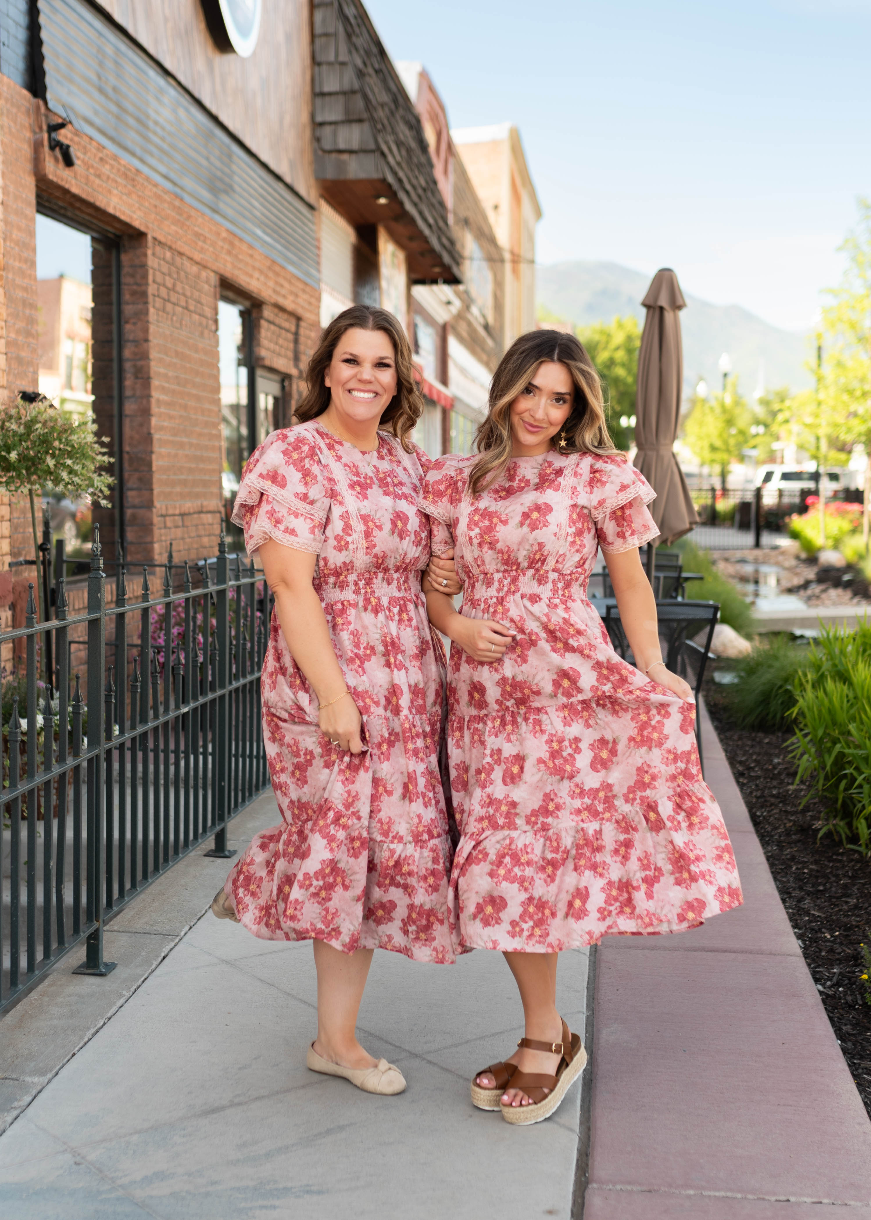 Lena & Lou Annette Dusty Pink Floral Tiered Dress