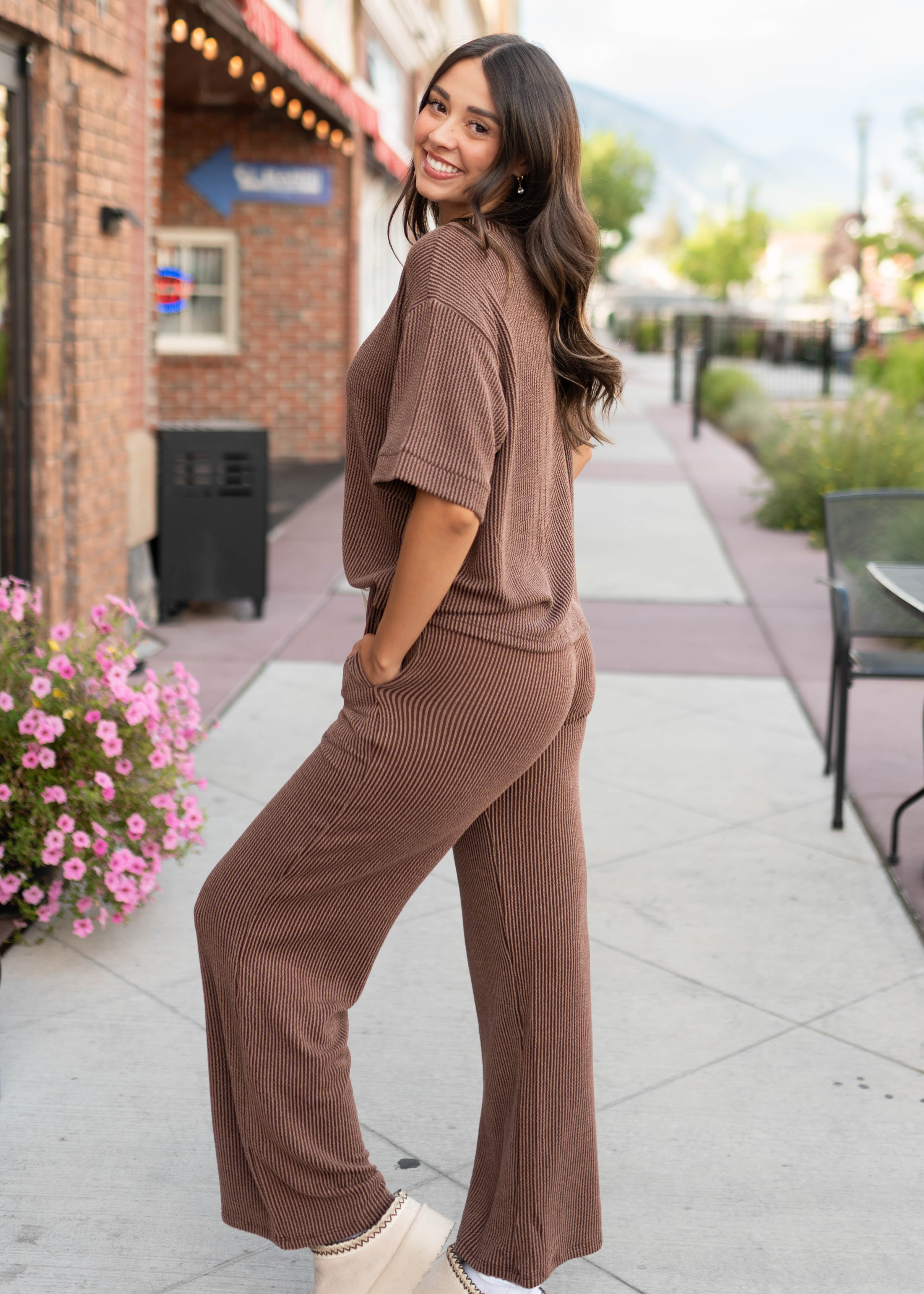 Ruthie Brown Ribbed Lounge Set