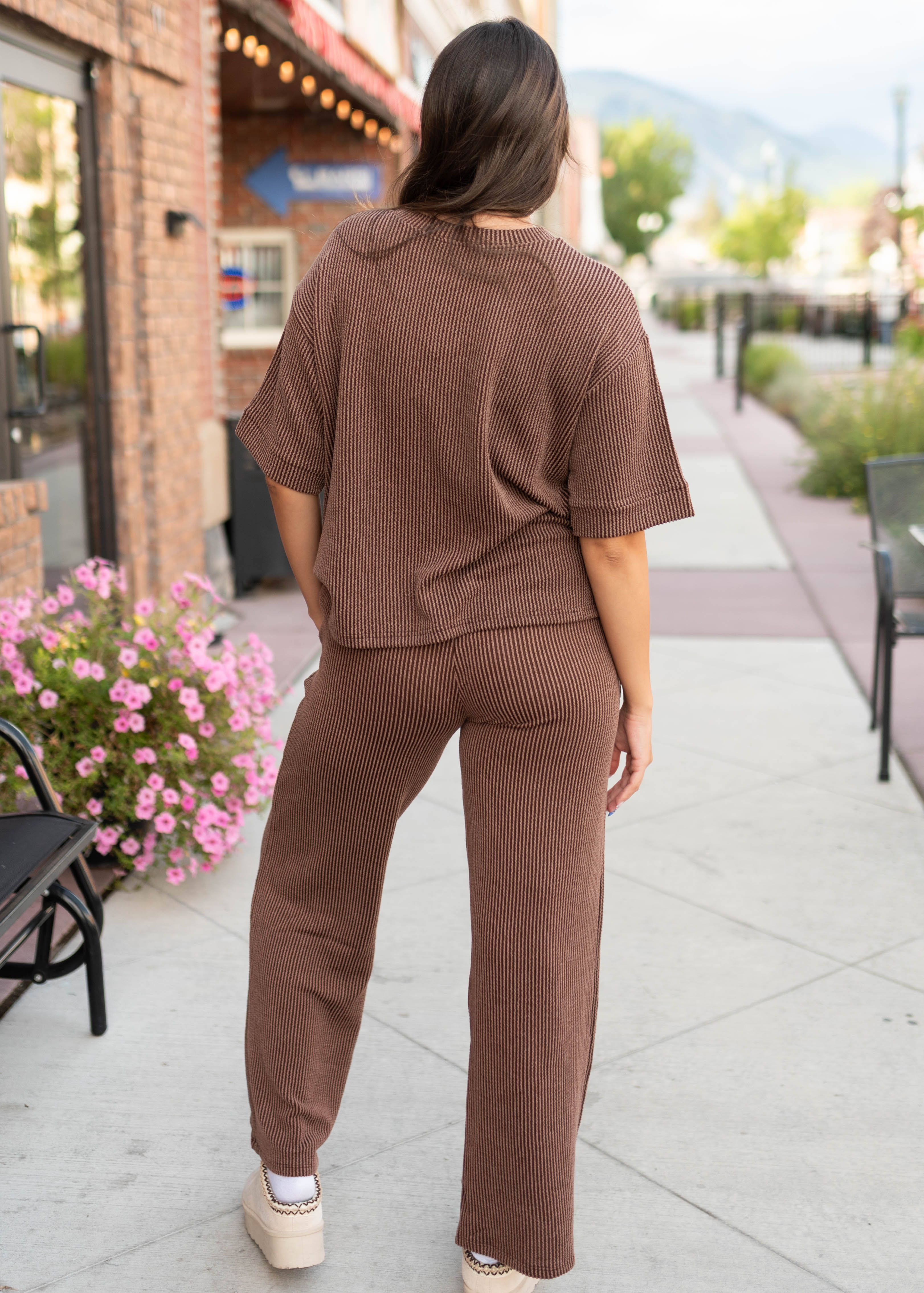Ruthie Brown Ribbed Lounge Set