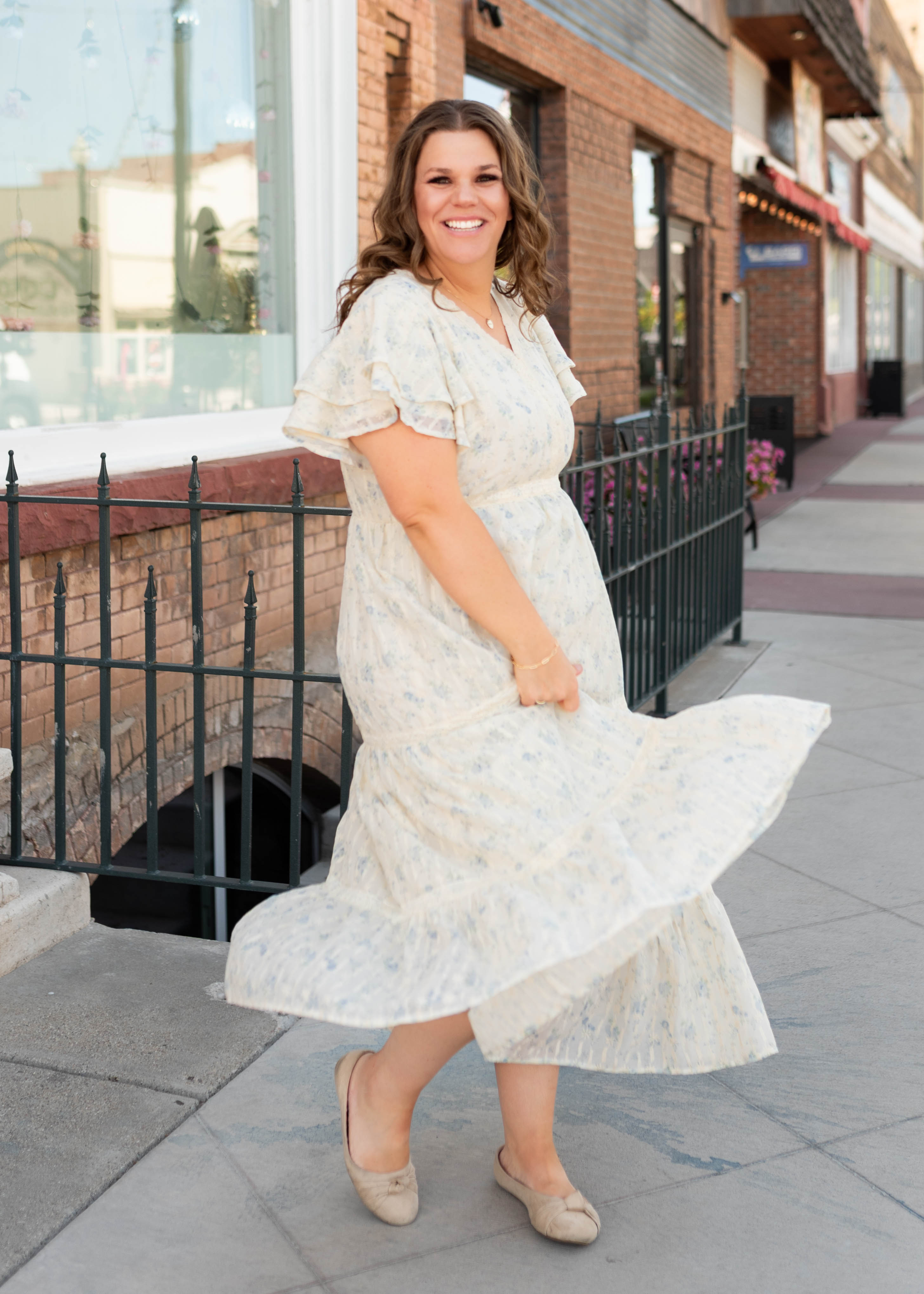 Lena & Lou Sarah Cream Floral Lace Dress