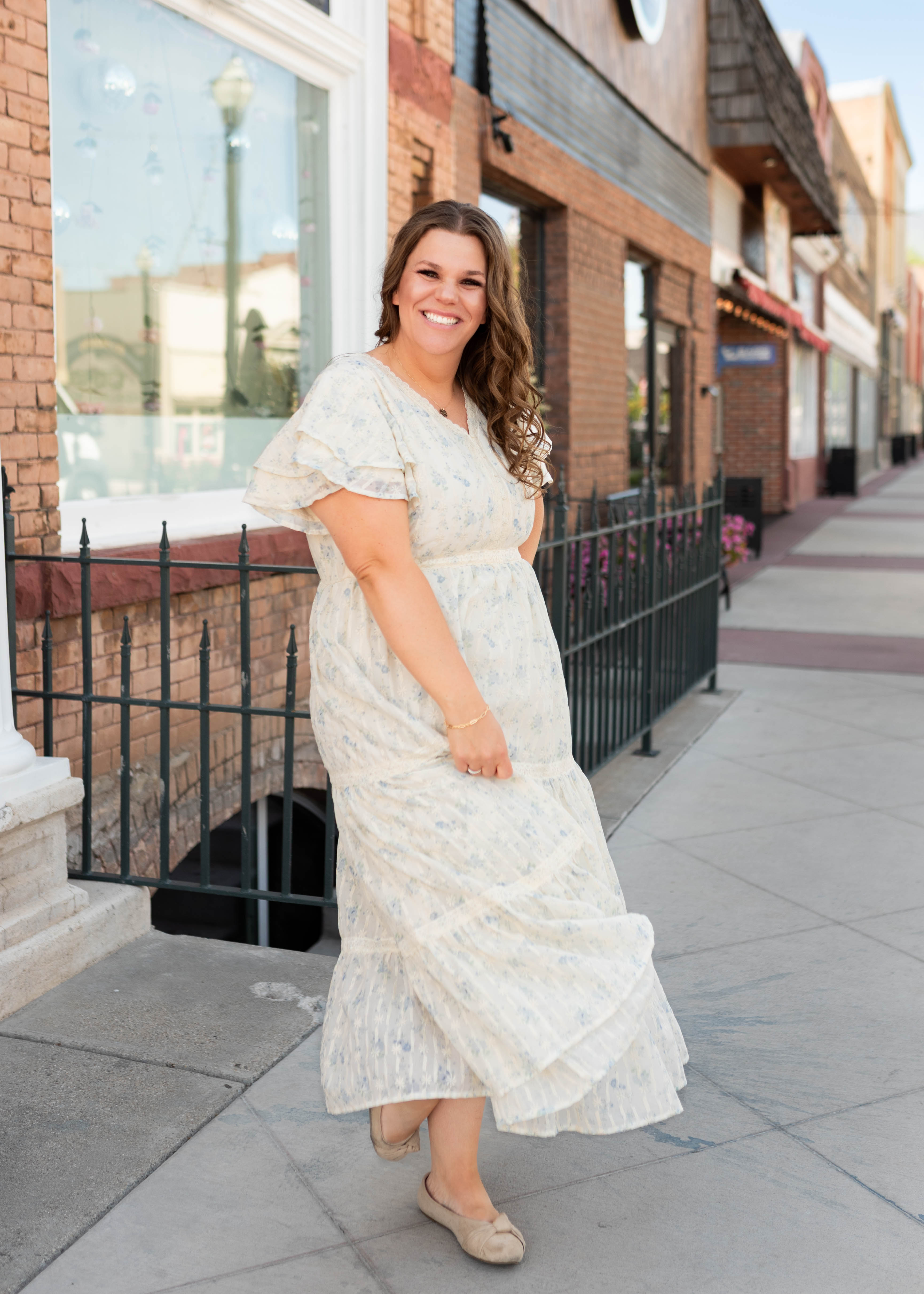 Lena & Lou Sarah Cream Floral Lace Dress