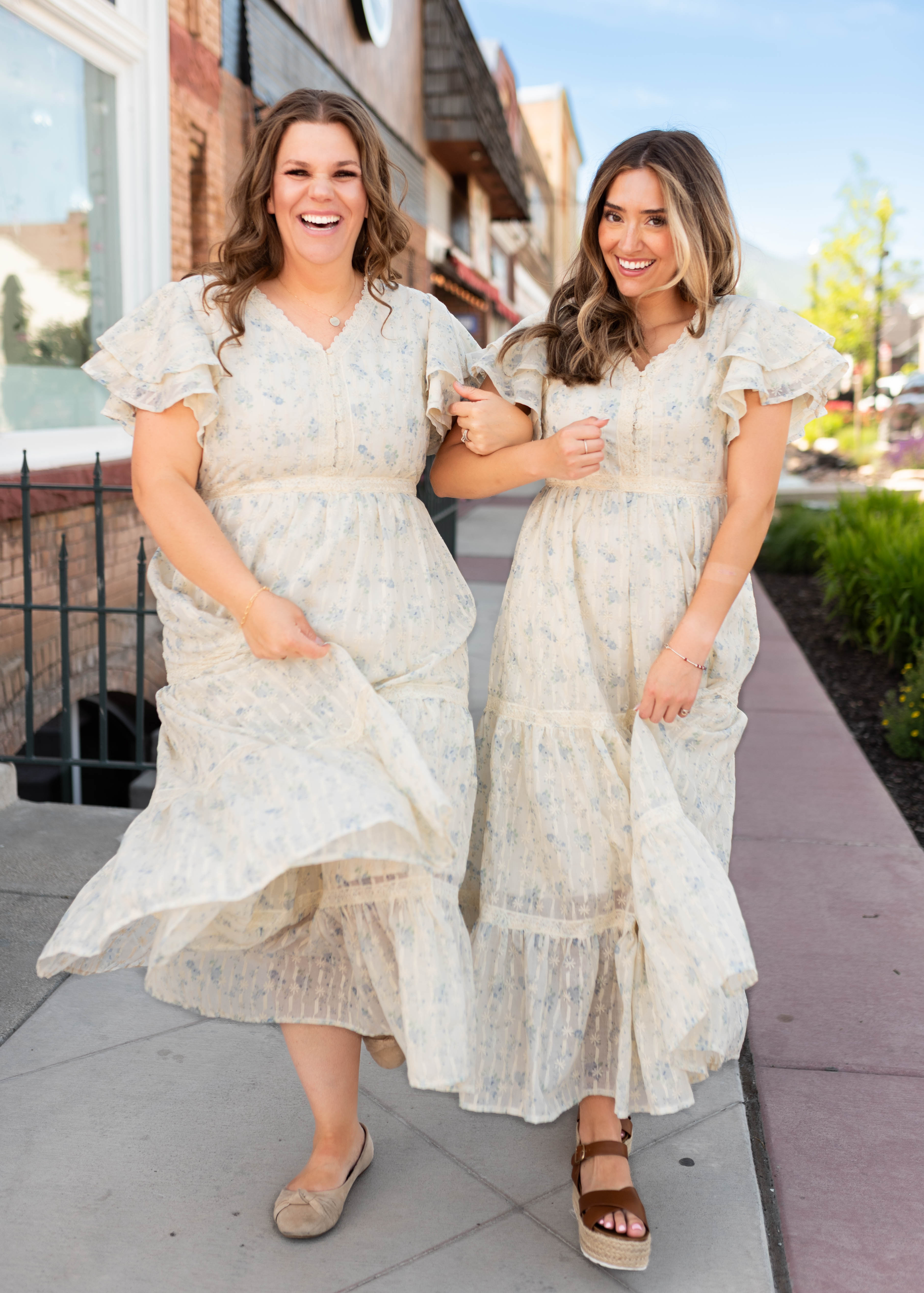 Lena & Lou Sarah Cream Floral Lace Dress