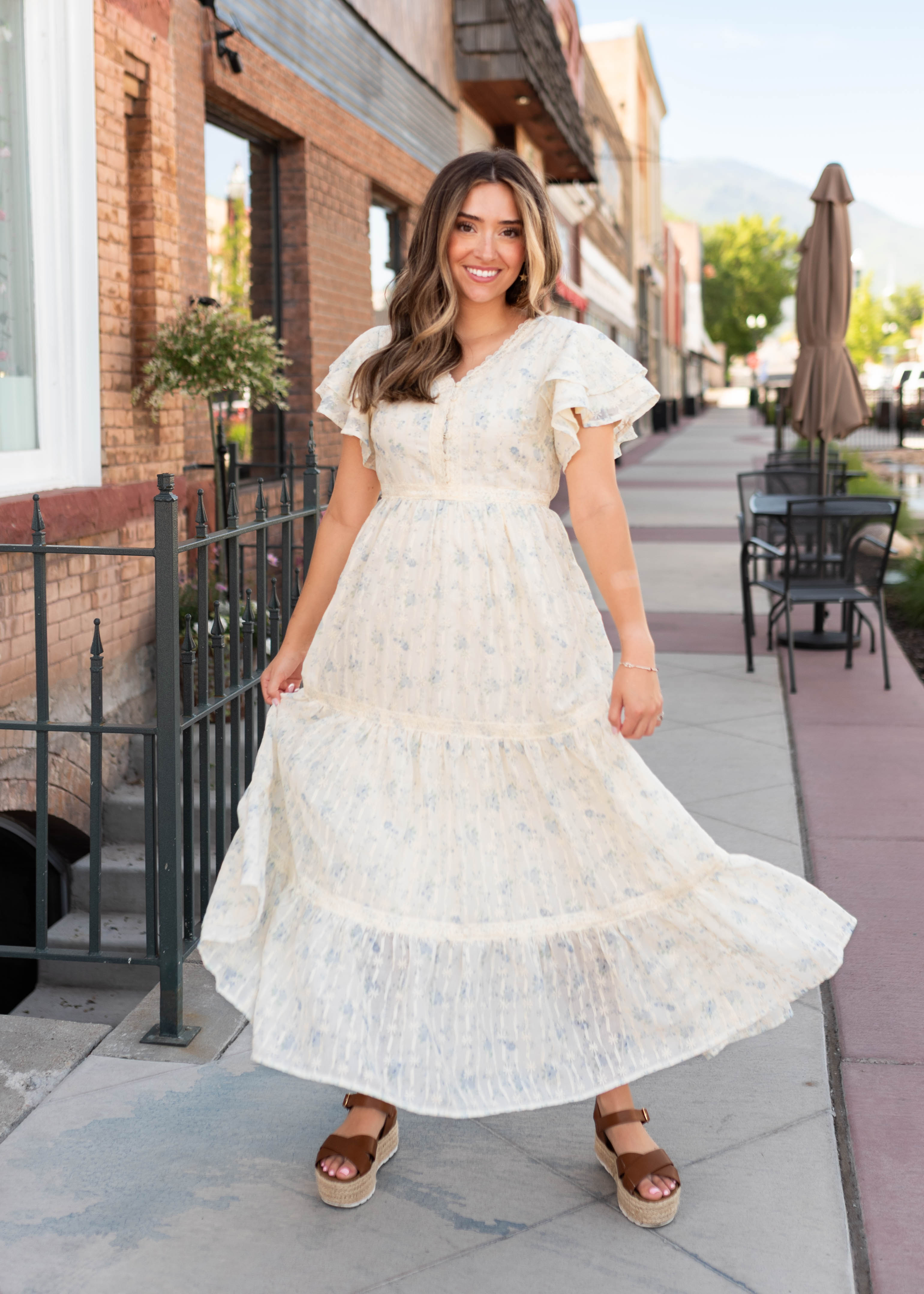 Lena & Lou Sarah Cream Floral Lace Dress