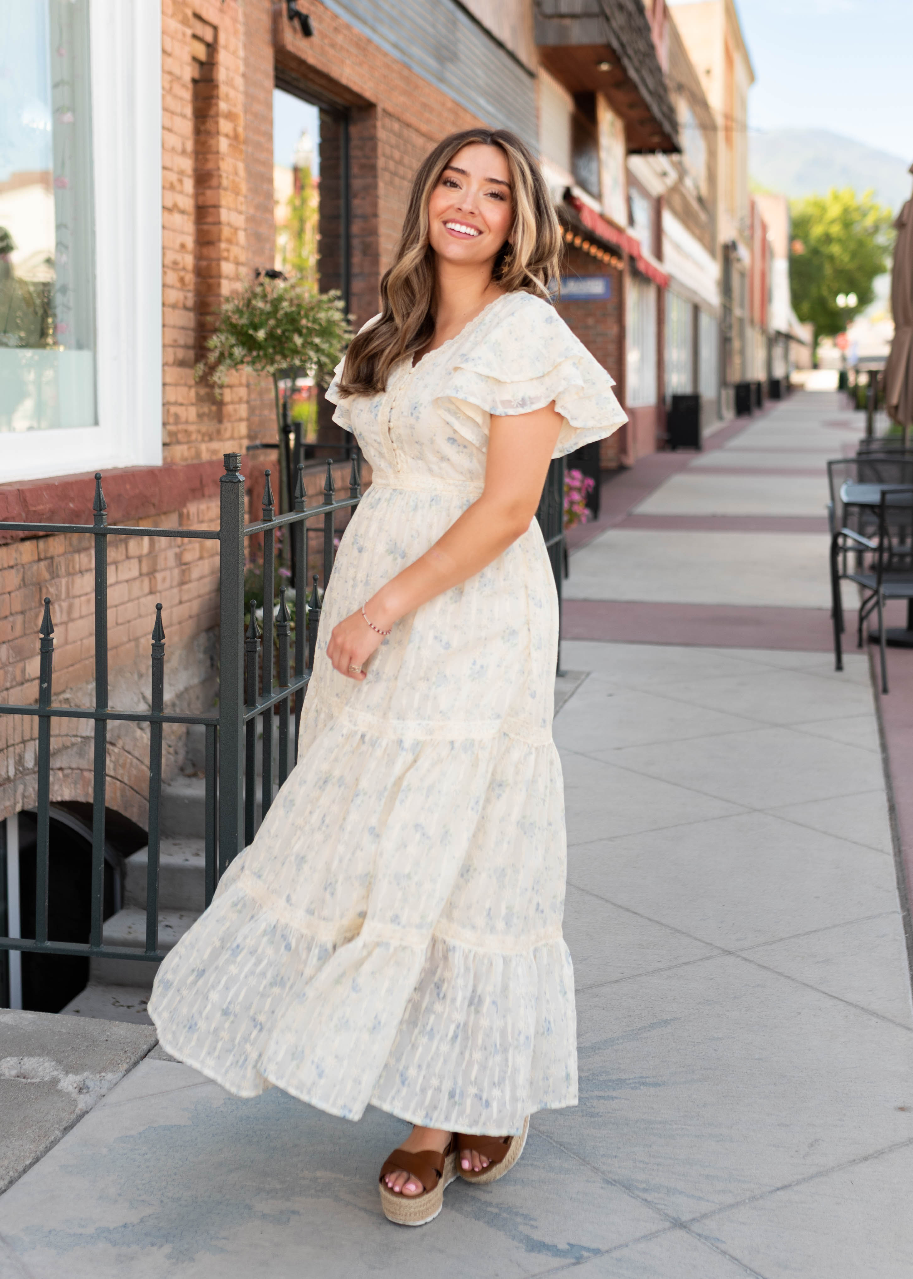 Lena & Lou Sarah Cream Floral Lace Dress