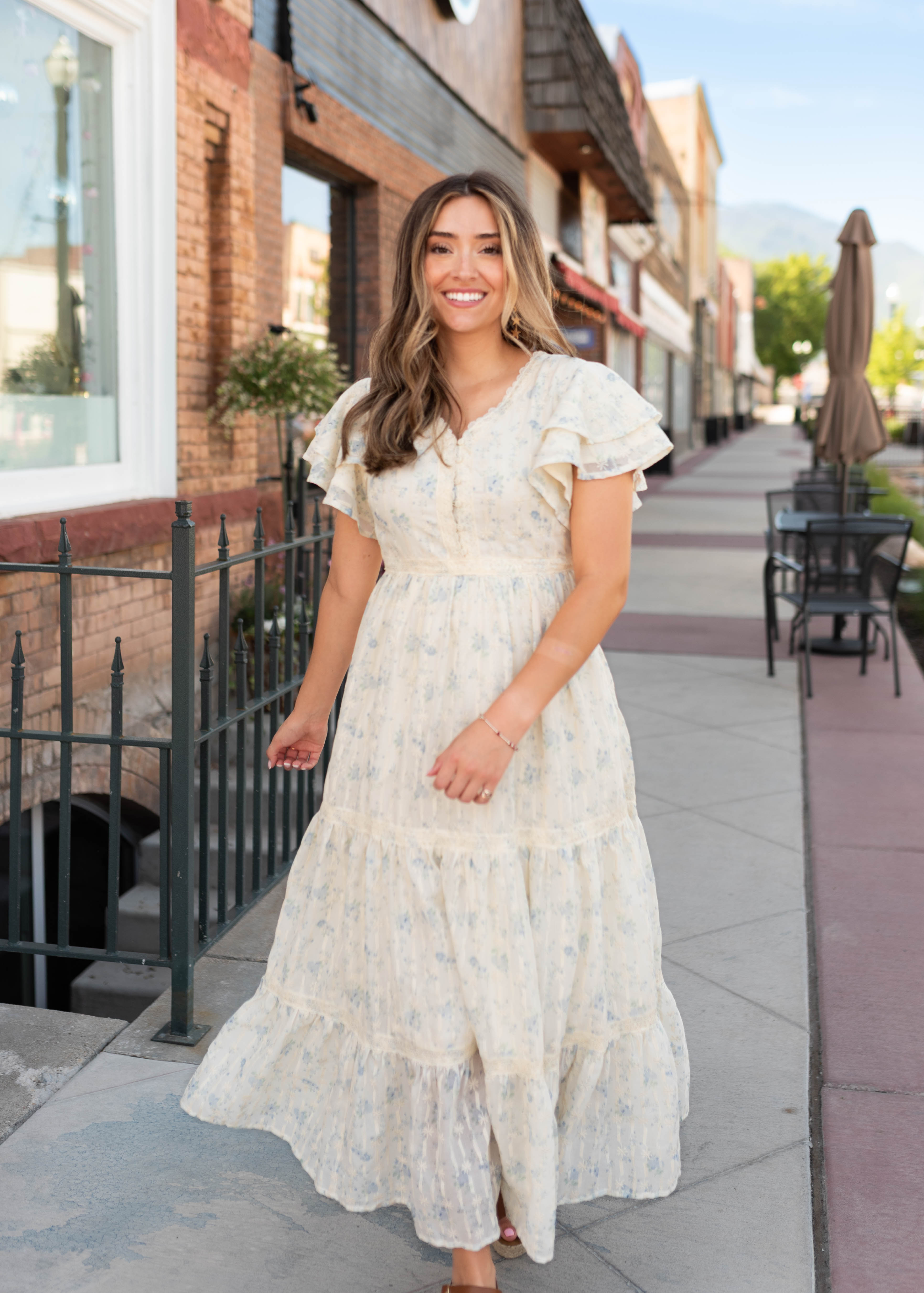 Lena & Lou Sarah Cream Floral Lace Dress