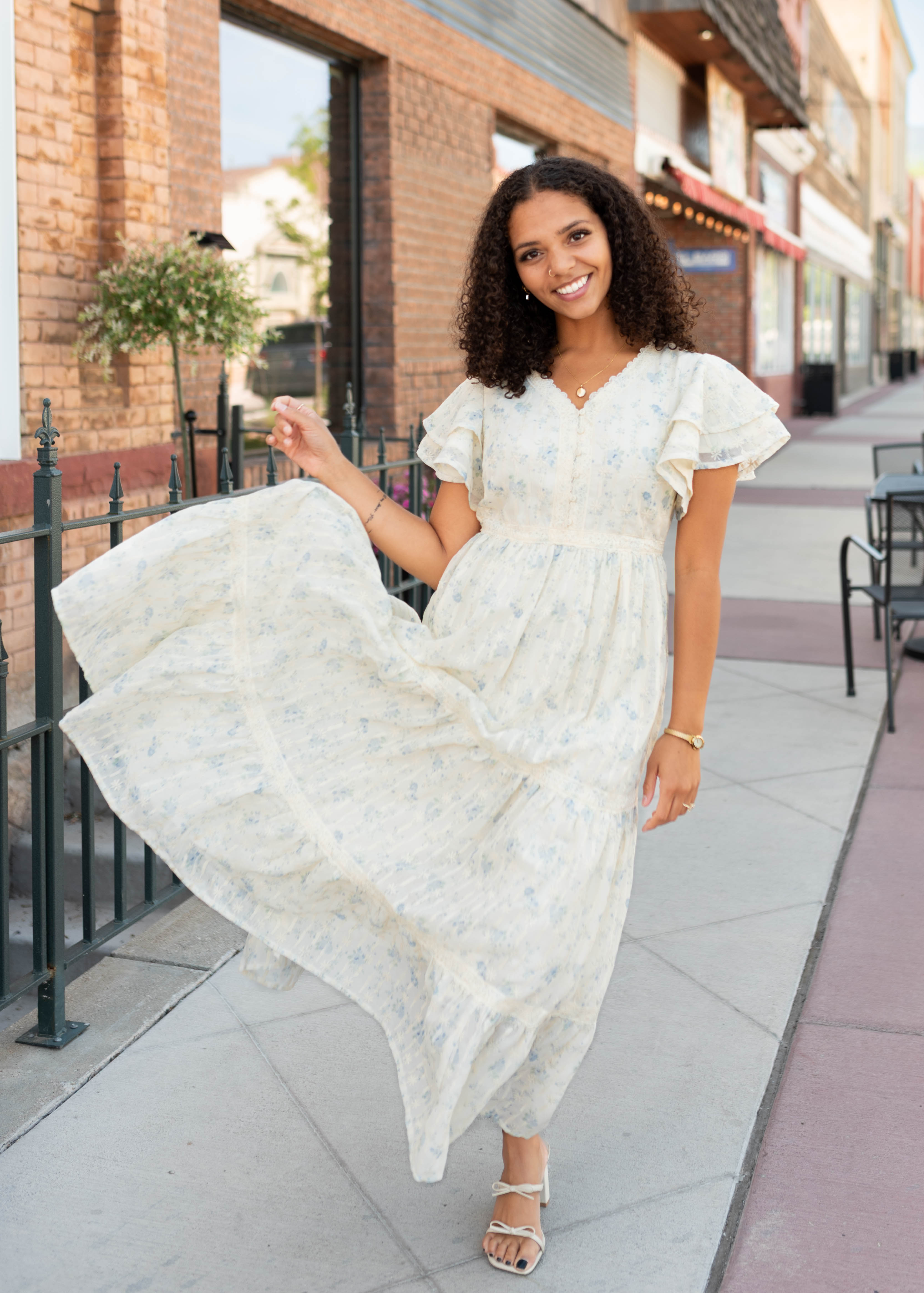 Lena & Lou Sarah Cream Floral Lace Dress