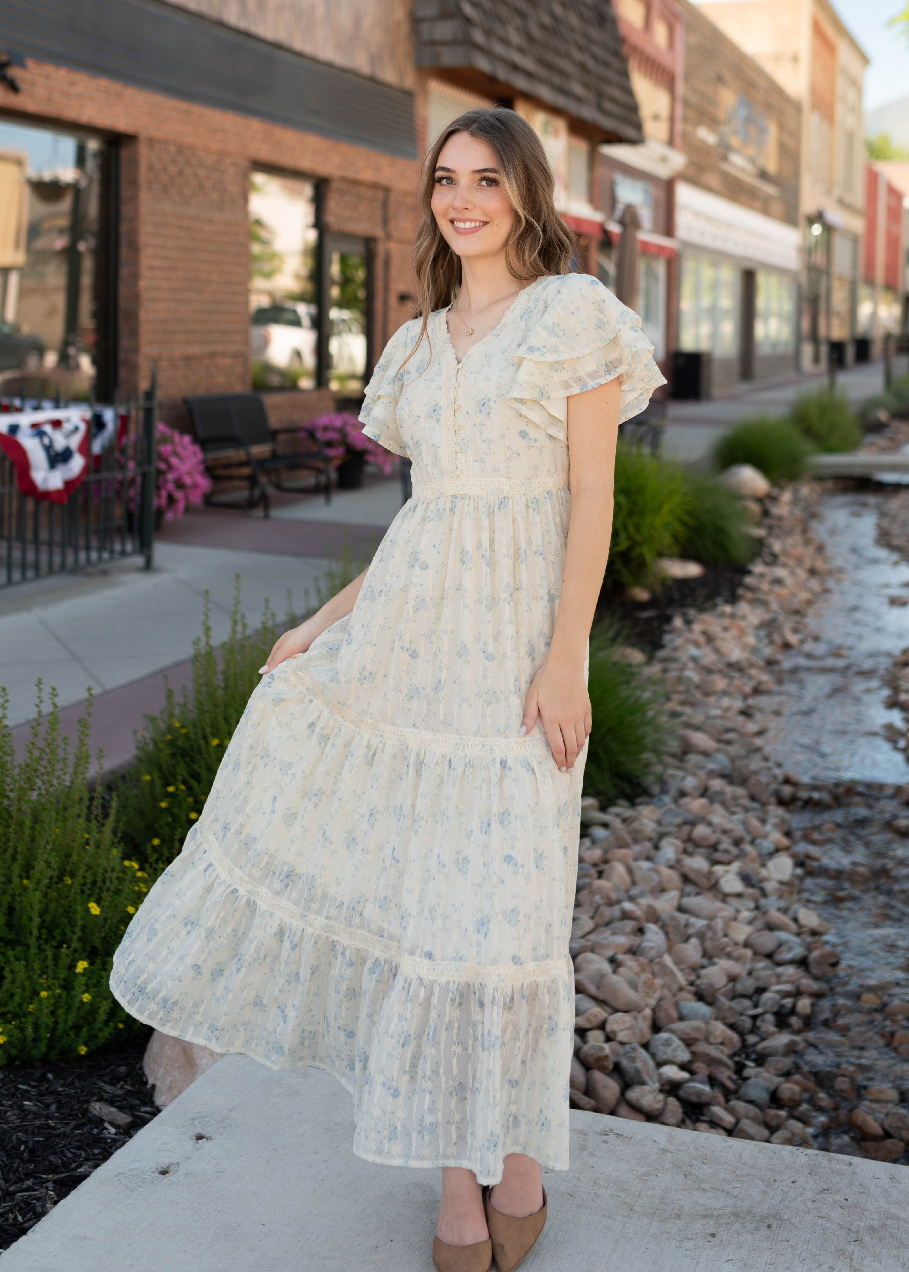 Lena & Lou Sarah Cream Floral Lace Dress
