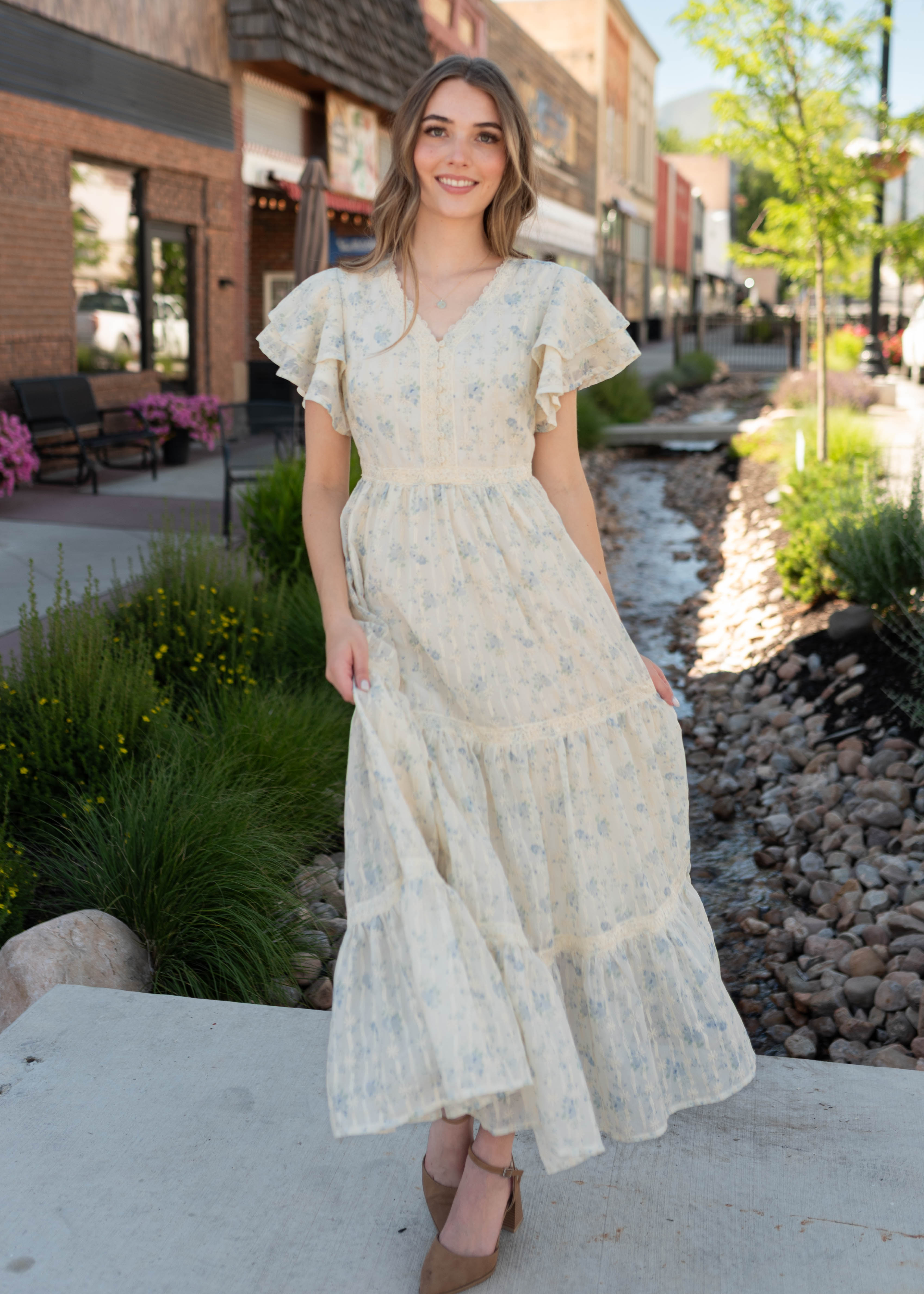 Lena & Lou Sarah Cream Floral Lace Dress